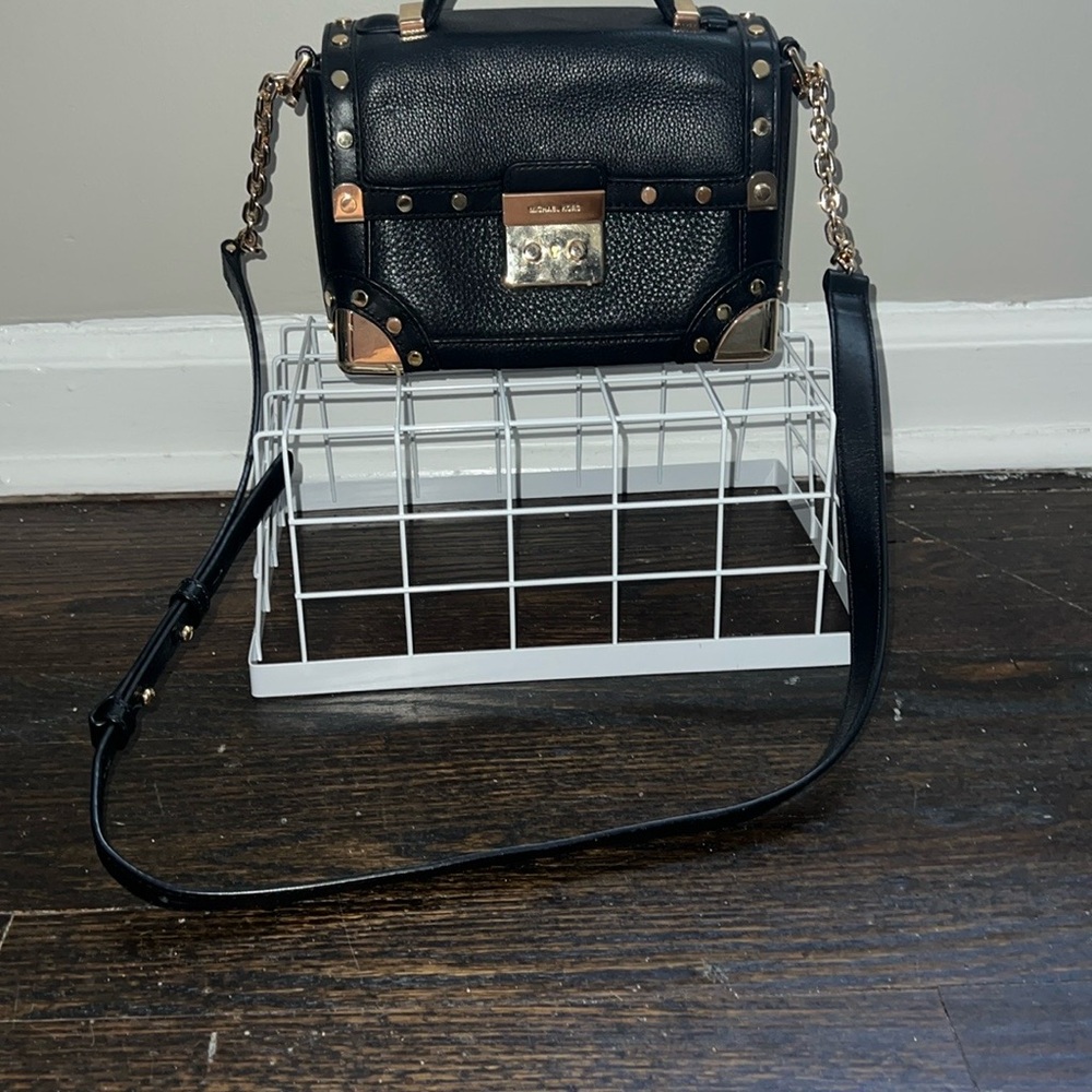 Michael Kors- Cori leather trunk bag